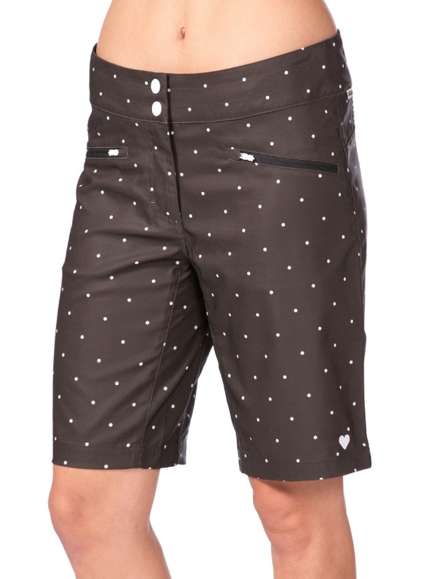 Dots with heart in the Joyce Short